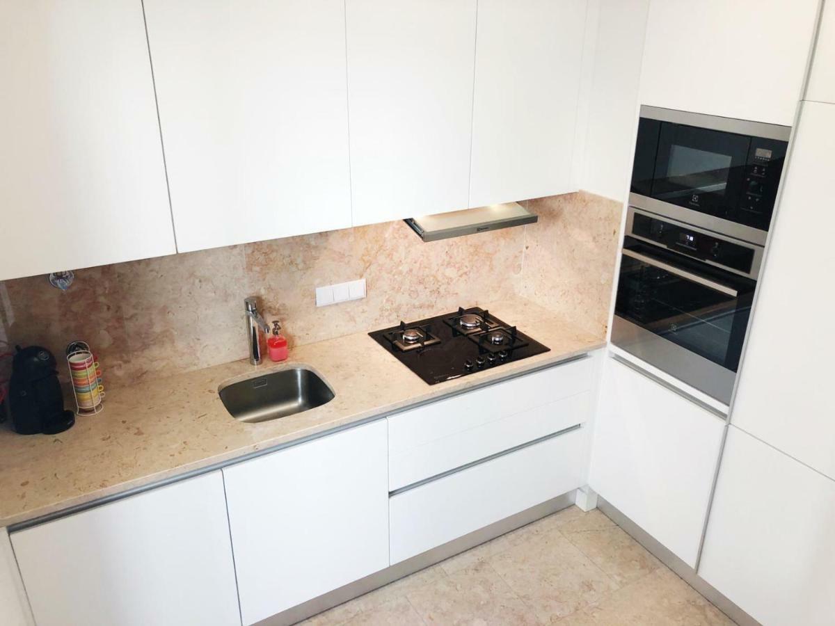 Morgan-Jupiter Serviced Apartments Lisbona Esterno foto